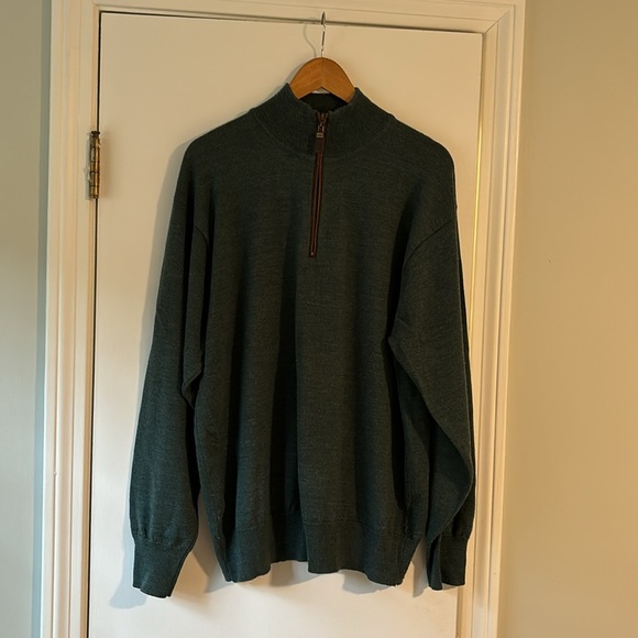 Orvis Wool 1/2 Zip green sweater - Picture 3 of 4